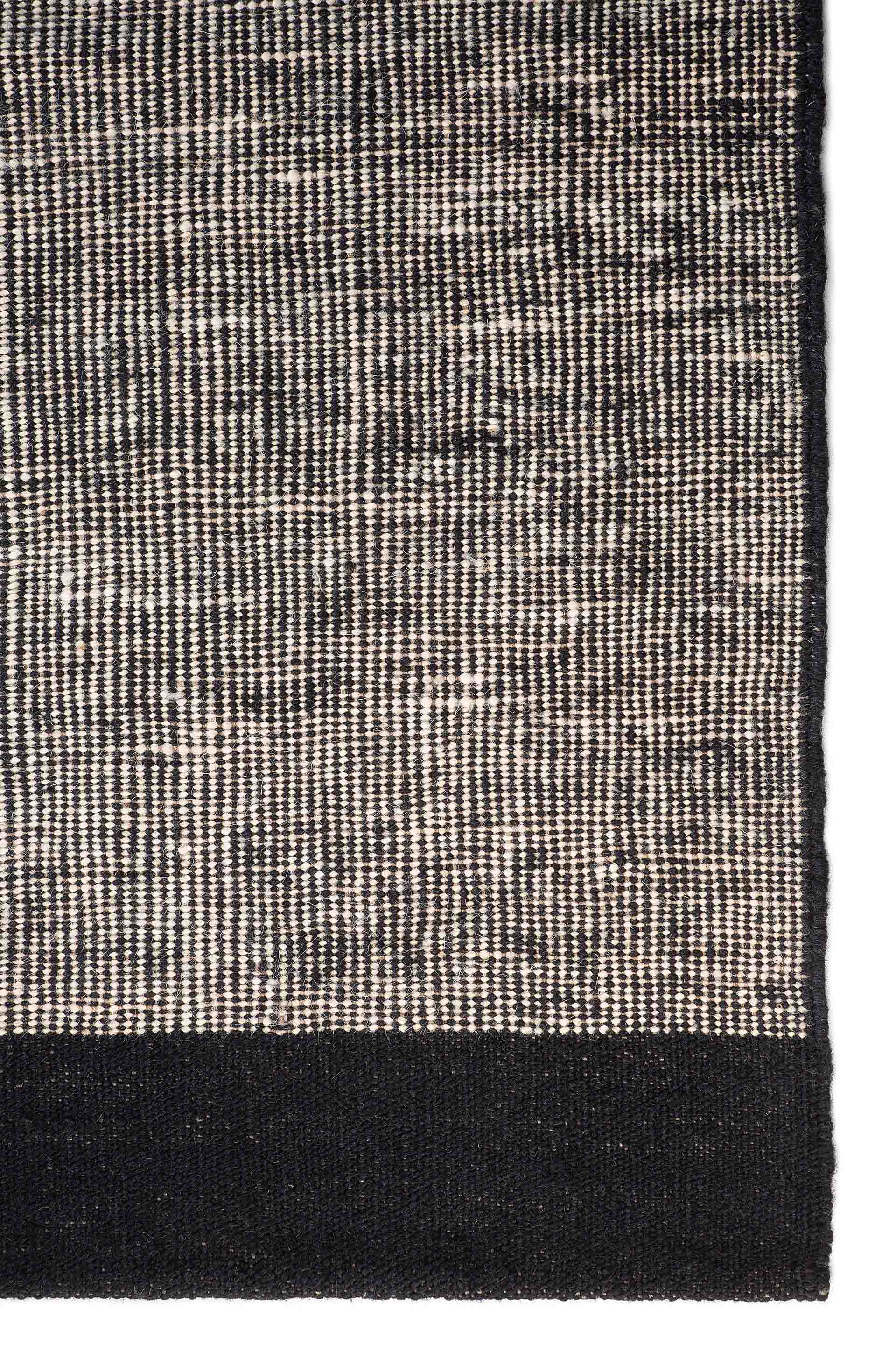 Dots Kilim Rug - Image 3