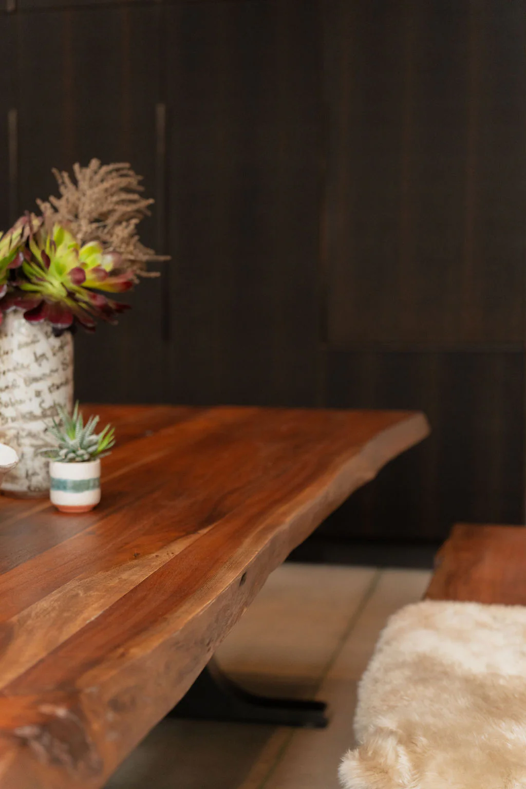 Leviathan Live Edge Dining Table with Black T-Legs - Image 7