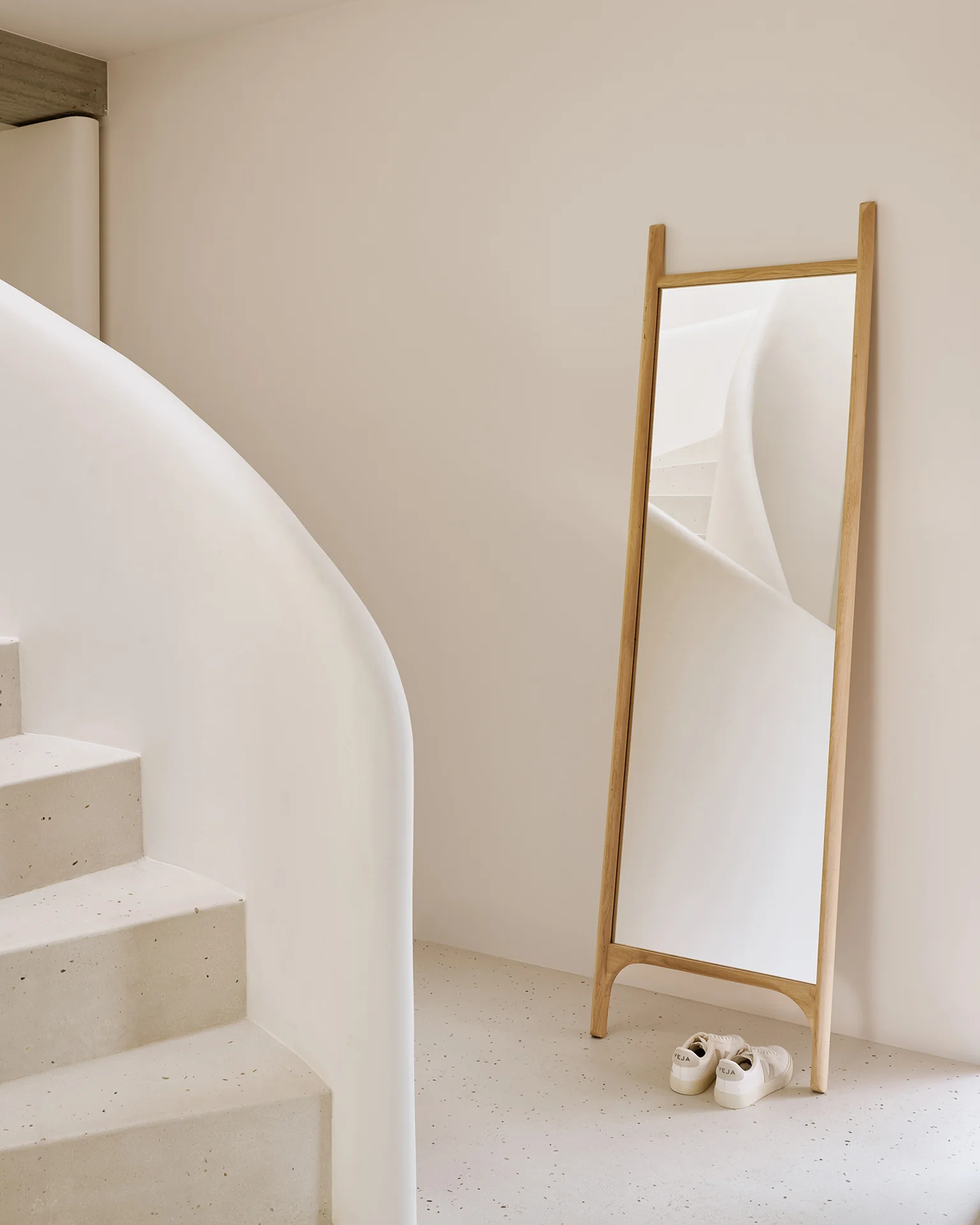 PI Foor Mirror - Oak - Image 7