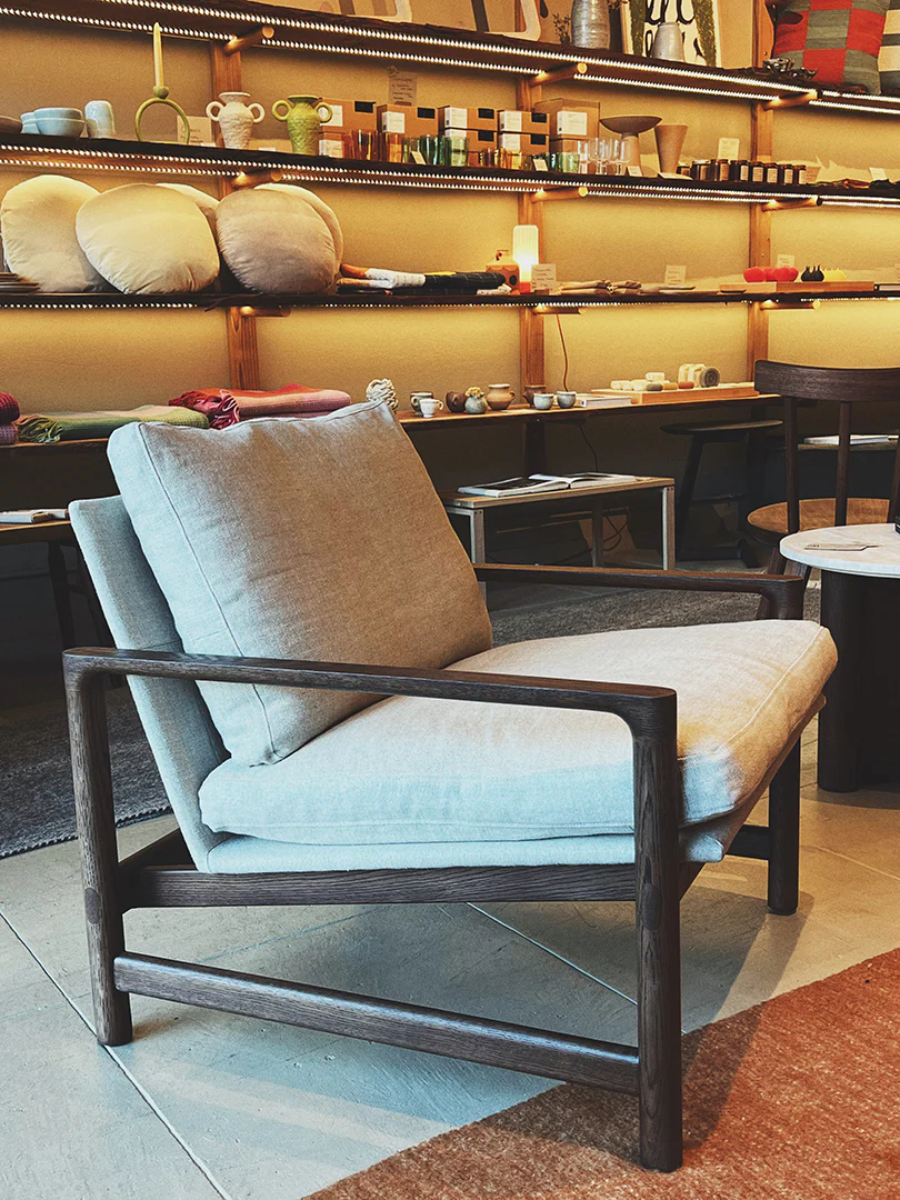Troubadour Lounge Chair | Fabric - Image 4